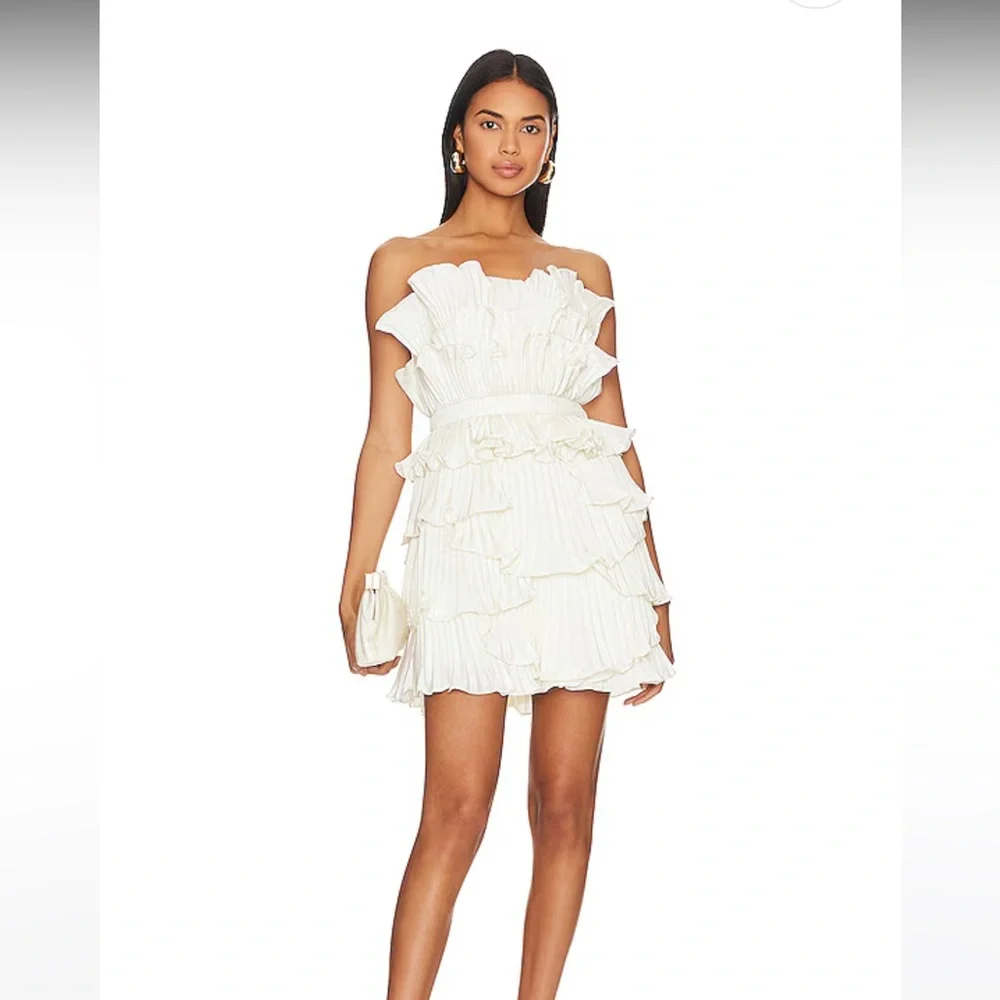 Amur Reed Pleated Shell Dress in Ivory - Picture 1 of 4